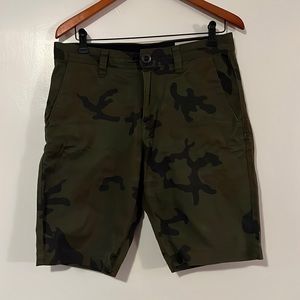 Volcom Men’s Short Camo 30